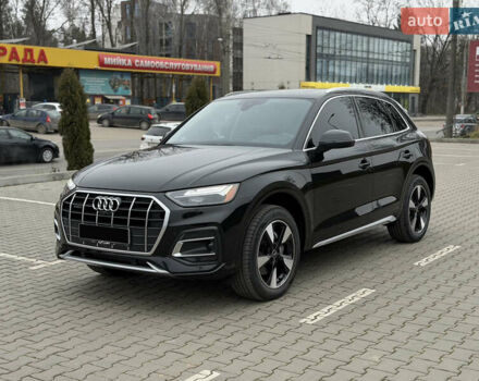 Черный Ауди Ку 5, объемом двигателя 2 л и пробегом 7 тыс. км за 37000 $, фото 1 на Automoto.ua