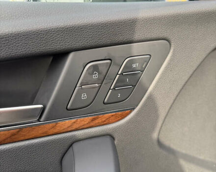 Черный Ауди Ку 5, объемом двигателя 2 л и пробегом 60 тыс. км за 39400 $, фото 15 на Automoto.ua