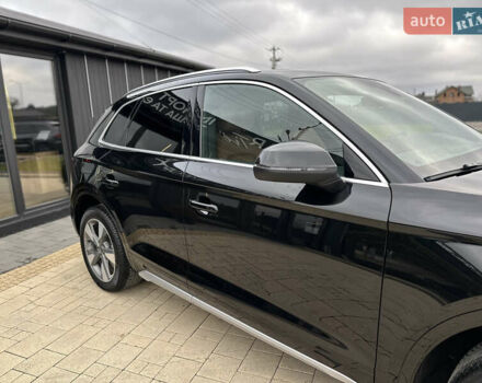 Черный Ауди Ку 5, объемом двигателя 2 л и пробегом 48 тыс. км за 33900 $, фото 4 на Automoto.ua