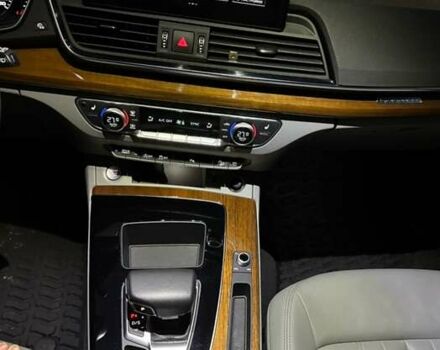 Черный Ауди Ку 5, объемом двигателя 2 л и пробегом 60 тыс. км за 34500 $, фото 13 на Automoto.ua