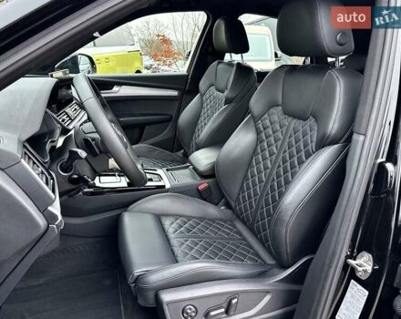 Чорний Ауді Ку 5, об'ємом двигуна 2 л та пробігом 22 тис. км за 60500 $, фото 6 на Automoto.ua