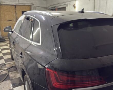 Чорний Ауді Ку 5, об'ємом двигуна 0 л та пробігом 25 тис. км за 25000 $, фото 2 на Automoto.ua