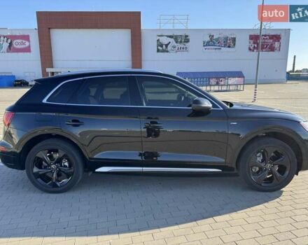 Черный Ауди Ку 5, объемом двигателя 1.98 л и пробегом 40 тыс. км за 44900 $, фото 3 на Automoto.ua