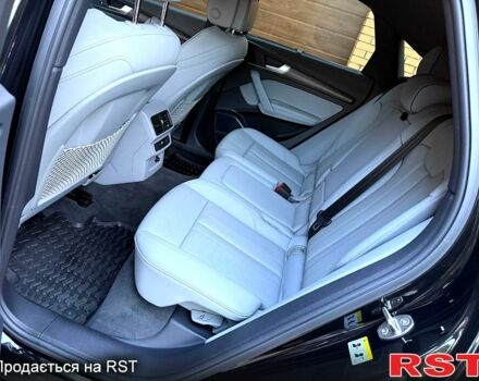 Черный Ауди Ку 5, объемом двигателя 2 л и пробегом 75 тыс. км за 37950 $, фото 5 на Automoto.ua