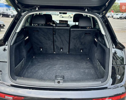 Черный Ауди Ку 5, объемом двигателя 1.98 л и пробегом 58 тыс. км за 38700 $, фото 9 на Automoto.ua