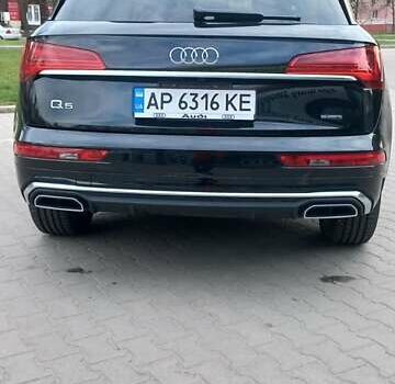Черный Ауди Ку 5, объемом двигателя 2 л и пробегом 40 тыс. км за 32500 $, фото 28 на Automoto.ua