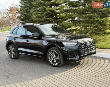 Черный Ауди Ку 5, объемом двигателя 2 л и пробегом 33 тыс. км за 47500 $, фото 3 на Automoto.ua