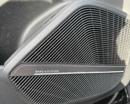 Черный Ауди Ку 5, объемом двигателя 2 л и пробегом 60 тыс. км за 39400 $, фото 17 на Automoto.ua