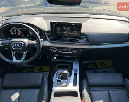 Чорний Ауді Ку 5, об'ємом двигуна 2 л та пробігом 32 тис. км за 33999 $, фото 18 на Automoto.ua