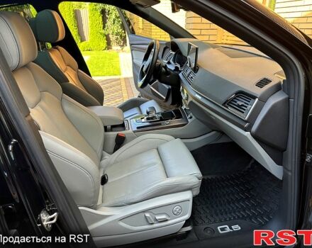 Черный Ауди Ку 5, объемом двигателя 2 л и пробегом 75 тыс. км за 39999 $, фото 4 на Automoto.ua