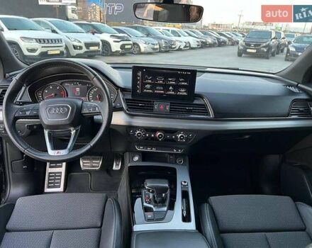 Черный Ауди Ку 5, объемом двигателя 2 л и пробегом 65 тыс. км за 38590 $, фото 38 на Automoto.ua