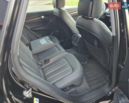 Черный Ауди Ку 5, объемом двигателя 1.98 л и пробегом 9 тыс. км за 36700 $, фото 31 на Automoto.ua