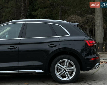 Черный Ауди Ку 5, объемом двигателя 2 л и пробегом 28 тыс. км за 46999 $, фото 7 на Automoto.ua