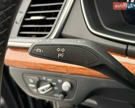 Ауди Ку 5 2023 в Киеве на Automoto.ua Черный Ауди Ку 5, объемом двигателя 1.98 л и пробегом 8 тыс. км за 39990 $, фото 45 на Automoto.ua