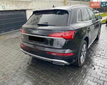 Чорний Ауді Ку 5, об'ємом двигуна 1.98 л та пробігом 5 тис. км за 47000 $, фото 2 на Automoto.ua
