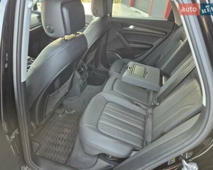 Черный Ауди Ку 5, объемом двигателя 1.98 л и пробегом 9 тыс. км за 36700 $, фото 18 на Automoto.ua