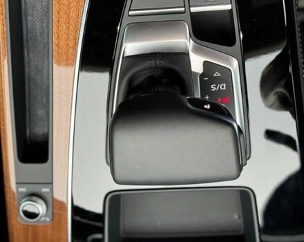 Черный Ауди Ку 5, объемом двигателя 2 л и пробегом 18 тыс. км за 22000 $, фото 10 на Automoto.ua