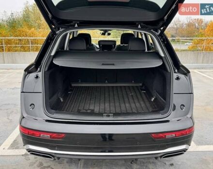 Ауди Ку 5 2023 в Киеве на Automoto.ua Черный Ауди Ку 5, объемом двигателя 1.98 л и пробегом 8 тыс. км за 39990 $, фото 17 на Automoto.ua