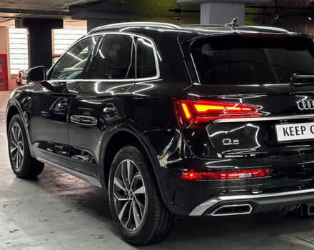 Черный Ауди Ку 5, объемом двигателя 2 л и пробегом 10 тыс. км за 44800 $, фото 4 на Automoto.ua