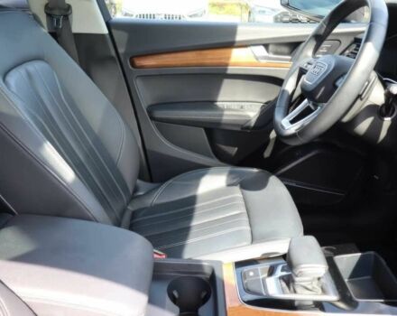 Чорний Ауді Ку 5, об'ємом двигуна 2 л та пробігом 21 тис. км за 20000 $, фото 8 на Automoto.ua