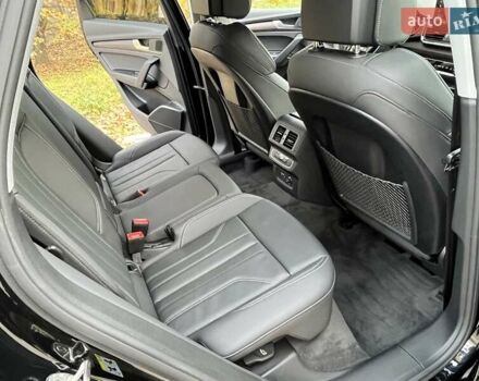 Чорний Ауді Ку 5, об'ємом двигуна 2 л та пробігом 31 тис. км за 39000 $, фото 15 на Automoto.ua