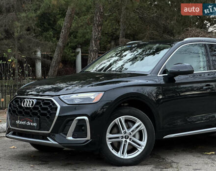 Черный Ауди Ку 5, объемом двигателя 2 л и пробегом 28 тыс. км за 46999 $, фото 2 на Automoto.ua