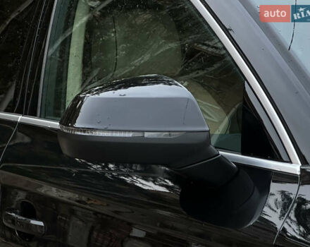 Черный Ауди Ку 5, объемом двигателя 2 л и пробегом 28 тыс. км за 46999 $, фото 26 на Automoto.ua