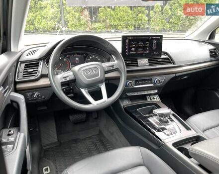 Черный Ауди Ку 5, объемом двигателя 1.98 л и пробегом 34 тыс. км за 41900 $, фото 14 на Automoto.ua