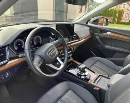 Чорний Ауді Ку 5, об'ємом двигуна 2 л та пробігом 9 тис. км за 29900 $, фото 7 на Automoto.ua