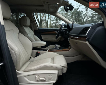 Черный Ауди Ку 5, объемом двигателя 2 л и пробегом 28 тыс. км за 46999 $, фото 33 на Automoto.ua