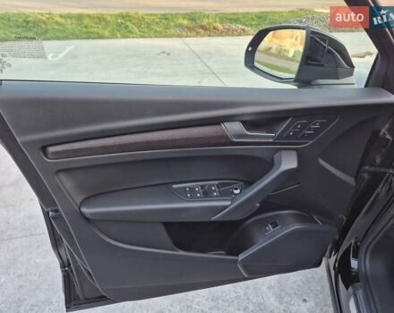 Черный Ауди Ку 5, объемом двигателя 1.98 л и пробегом 9 тыс. км за 36700 $, фото 17 на Automoto.ua