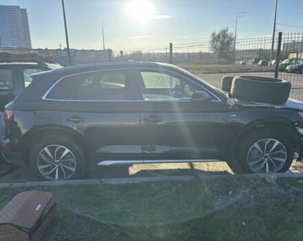 Черный Ауди Ку 5, объемом двигателя 2 л и пробегом 7 тыс. км за 25000 $, фото 1 на Automoto.ua