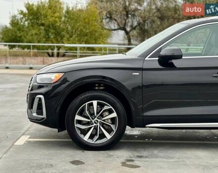 Ауди Ку 5 2023 в Киеве на Automoto.ua Черный Ауди Ку 5, объемом двигателя 1.98 л и пробегом 8 тыс. км за 39990 $, фото 9 на Automoto.ua
