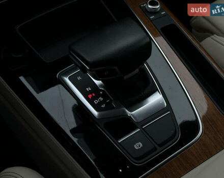 Черный Ауди Ку 5, объемом двигателя 2 л и пробегом 28 тыс. км за 46999 $, фото 42 на Automoto.ua