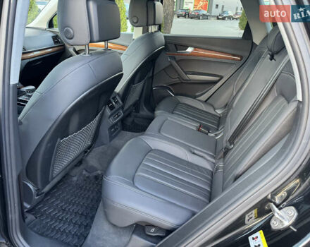 Черный Ауди Ку 5, объемом двигателя 1.98 л и пробегом 21 тыс. км за 34999 $, фото 40 на Automoto.ua