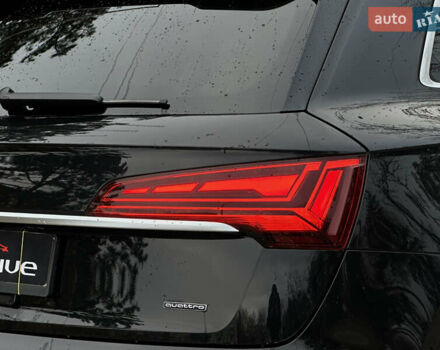 Черный Ауди Ку 5, объемом двигателя 2 л и пробегом 28 тыс. км за 46999 $, фото 17 на Automoto.ua