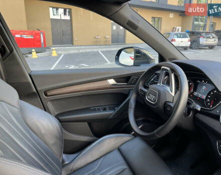 Черный Ауди Ку 5, объемом двигателя 1.98 л и пробегом 33 тыс. км за 47500 $, фото 13 на Automoto.ua