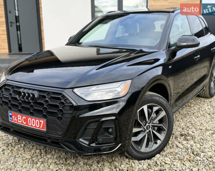 Черный Ауди Ку 5, объемом двигателя 2 л и пробегом 17 тыс. км за 39500 $, фото 1 на Automoto.ua