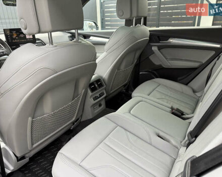 Черный Ауди Ку 5, объемом двигателя 2 л и пробегом 17 тыс. км за 39500 $, фото 55 на Automoto.ua