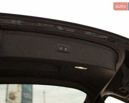 Черный Ауди Ку 5, объемом двигателя 1.98 л и пробегом 12 тыс. км за 53000 $, фото 53 на Automoto.ua