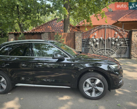 Черный Ауди Ку 5, объемом двигателя 2 л и пробегом 1 тыс. км за 46000 $, фото 4 на Automoto.ua