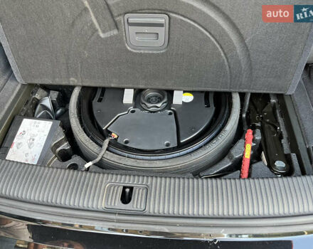 Черный Ауди Ку 5, объемом двигателя 1.98 л и пробегом 33 тыс. км за 47500 $, фото 26 на Automoto.ua