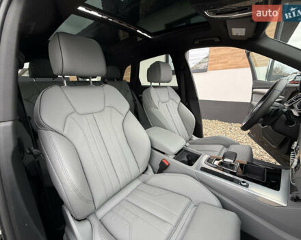 Черный Ауди Ку 5, объемом двигателя 2 л и пробегом 17 тыс. км за 39500 $, фото 69 на Automoto.ua