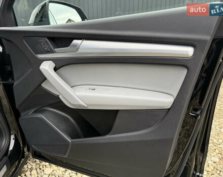 Черный Ауди Ку 5, объемом двигателя 2 л и пробегом 17 тыс. км за 39500 $, фото 65 на Automoto.ua