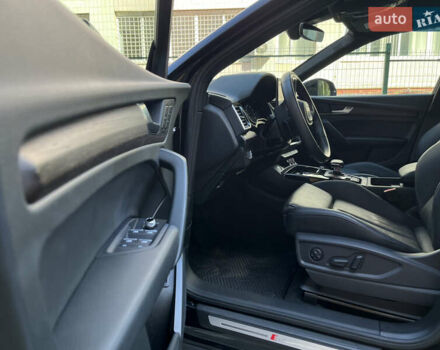 Черный Ауди Ку 5, объемом двигателя 1.98 л и пробегом 33 тыс. км за 47500 $, фото 9 на Automoto.ua