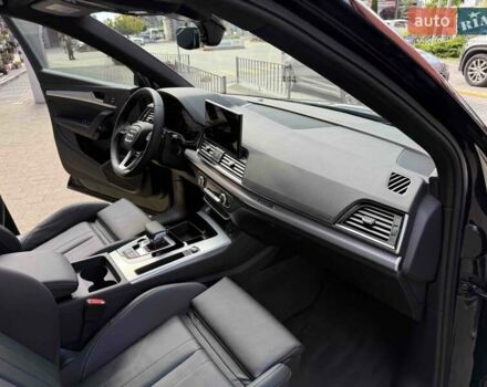 Чорний Ауді Ку 5, об'ємом двигуна 2 л та пробігом 1 тис. км за 46400 $, фото 46 на Automoto.ua