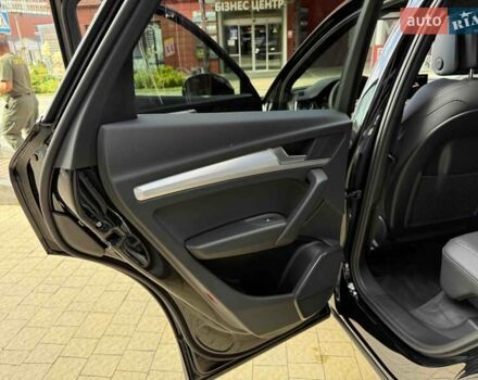 Чорний Ауді Ку 5, об'ємом двигуна 2 л та пробігом 1 тис. км за 46400 $, фото 32 на Automoto.ua