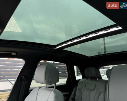 Черный Ауди Ку 5, объемом двигателя 2 л и пробегом 17 тыс. км за 39500 $, фото 91 на Automoto.ua