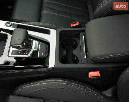 Чорний Ауді Ку 5, об'ємом двигуна 1.98 л та пробігом 11 тис. км за 55000 $, фото 3 на Automoto.ua