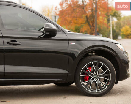 Чорний Ауді Ку 5, об'ємом двигуна 1.98 л та пробігом 11 тис. км за 55000 $, фото 35 на Automoto.ua